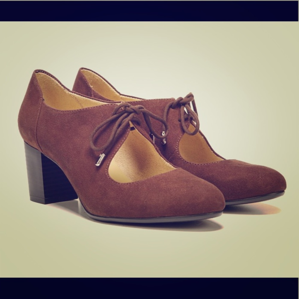 Naturalizer Makenzie pumps- so comfortable!